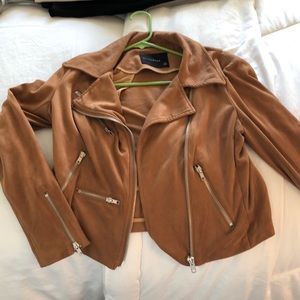 COPY - Suede camel cropped jacket -like new